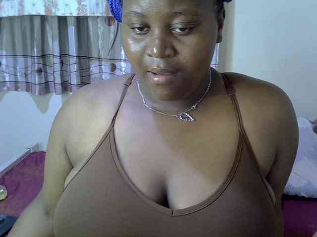 Sexydolly10 webcam