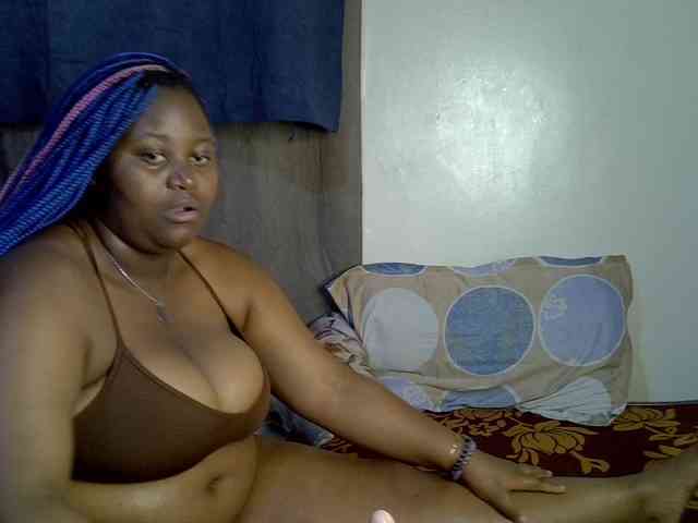 Sexydolly10 webcam