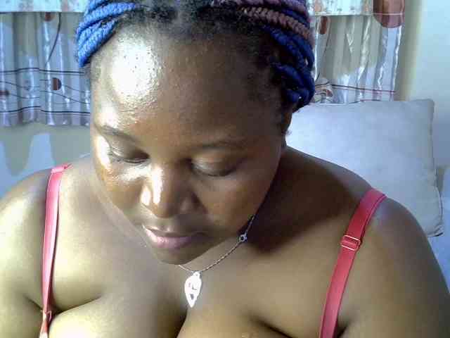 Sexydolly10 webcam