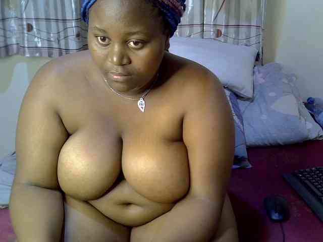Sexydolly10 webcam