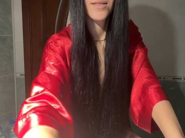 elena1983 live cam on BongaCams