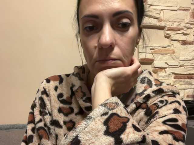 elena1983 live cam on BongaCams