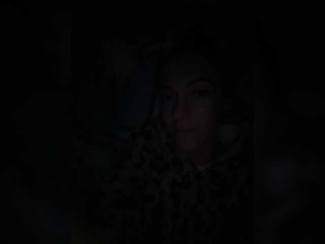 elena1983 live cam on BongaCams
