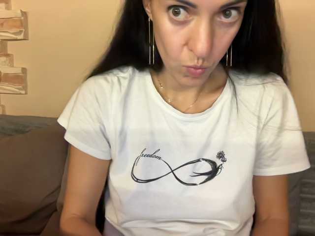 elena2026 live cam preview