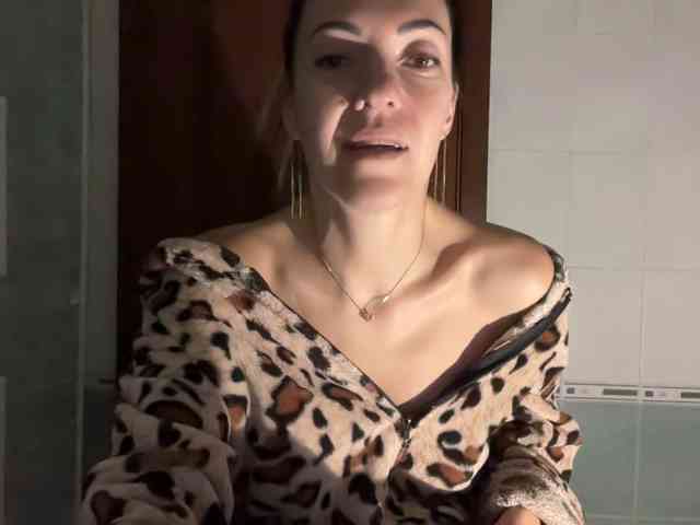 elena1983