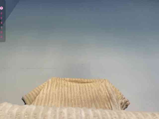 AngellaDingell webcam