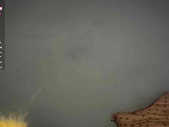 AngellaDingell webcam