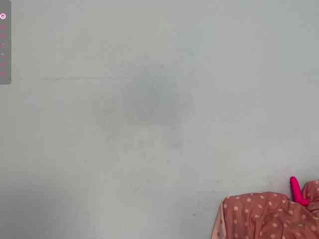 AngellaDingell webcam