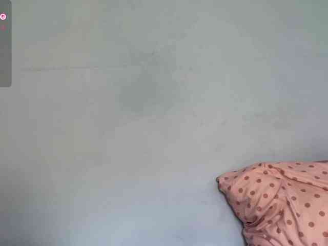 AngellaDingell webcam