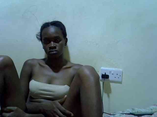 empress-rose Live Webcam on BongaCams