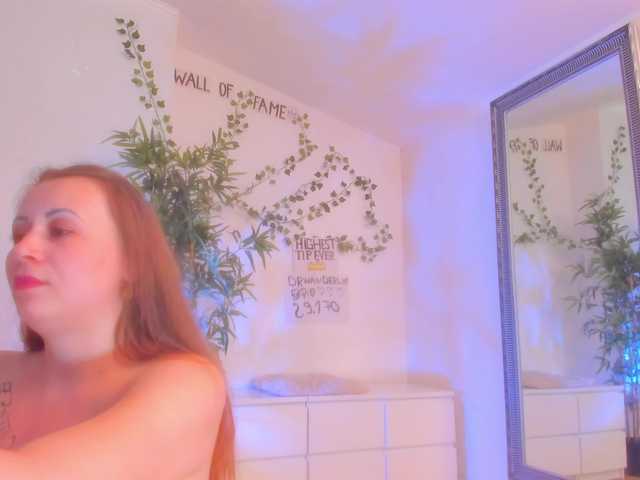 Aryanette live cam on BongaCams