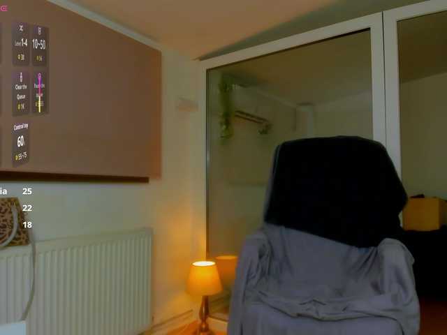 Aryanette live cam on BongaCams