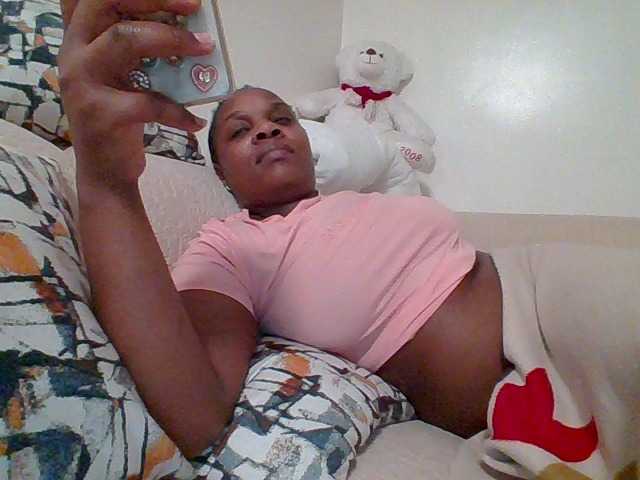 Sweatcandy live cam on BongaCams
