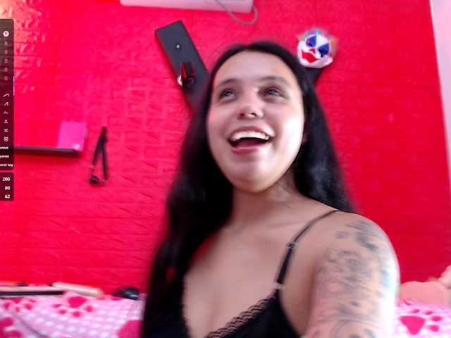 juliette18rose live cam on BongaCams