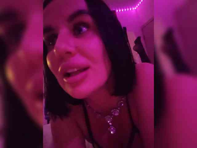 Lora555 webcam