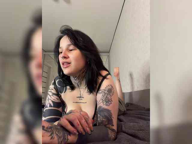 HarleyBlackk webcam