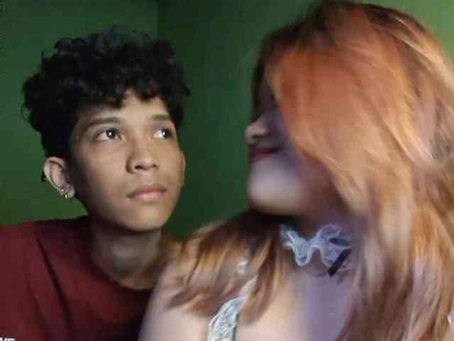 howlacakdo webcam