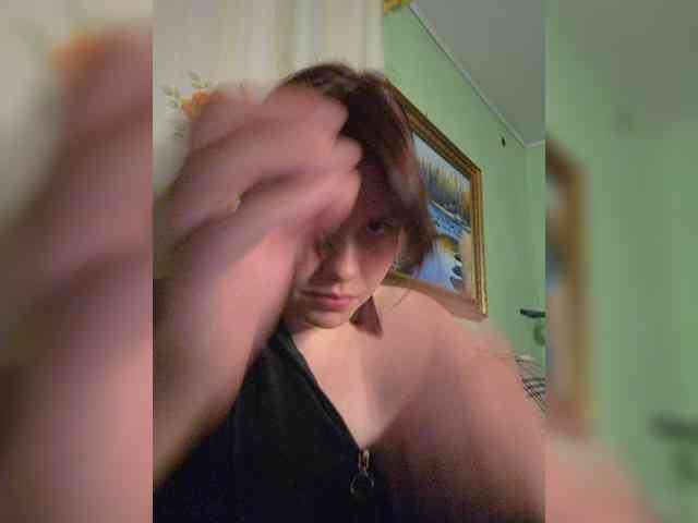Aksinia0905 webcam