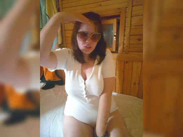 Aksinia0905 webcam