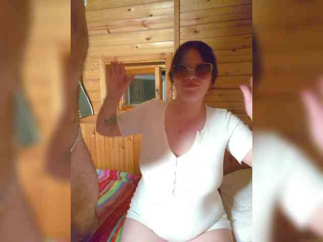 Aksinia0905 webcam