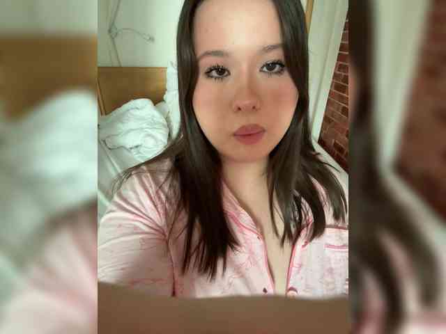Kamillamrr Live Webcam on BongaCams