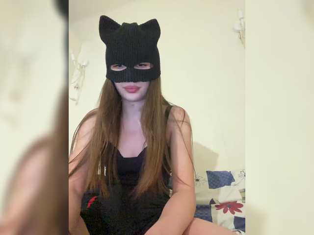 Milkacomss live cam on BongaCams