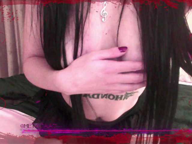 metatat live cam on BongaCams