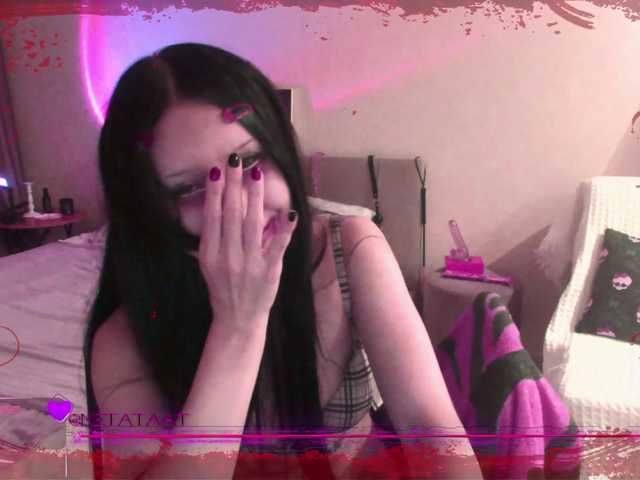 metatat live cam on BongaCams