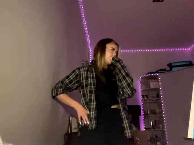 LilianFonner webcam