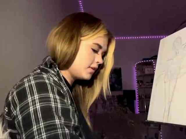 LilianFonner webcam