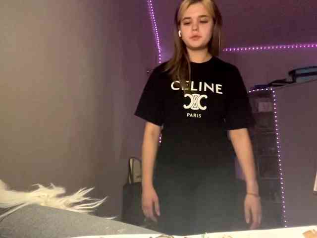 LilianFonner webcam