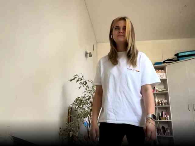 LilianFonner webcam