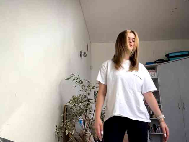 LilianFonner webcam