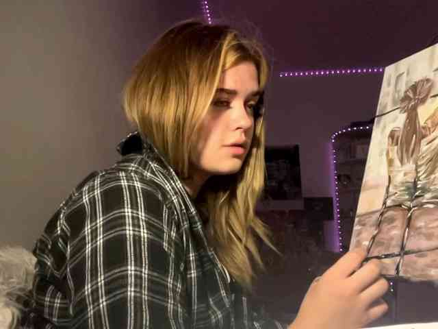 LilianFonner webcam