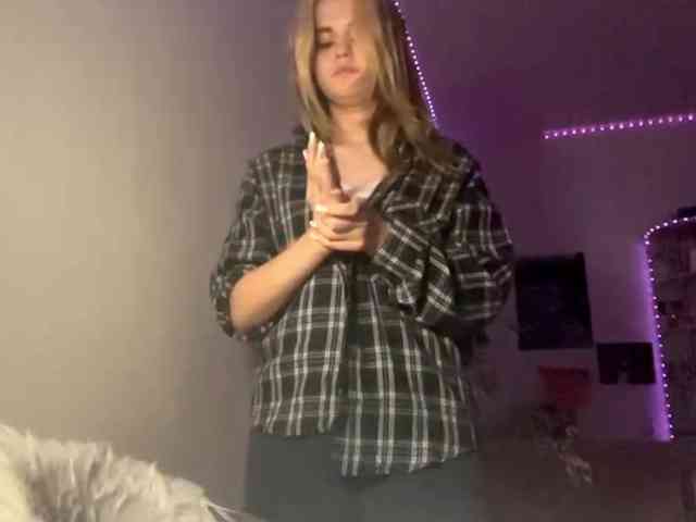 LilianFonner webcam