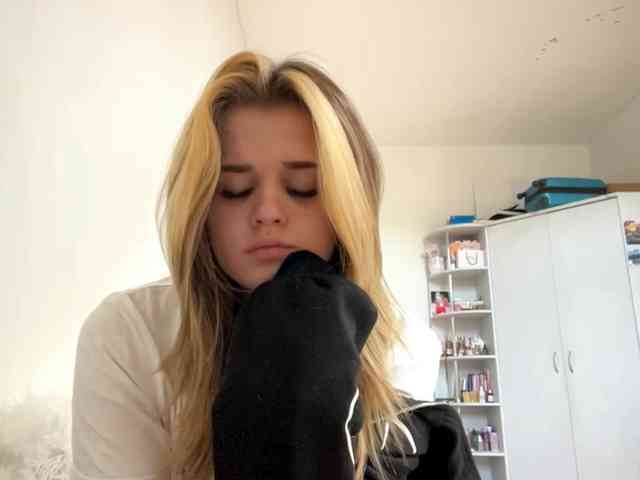 LilianFonner webcam