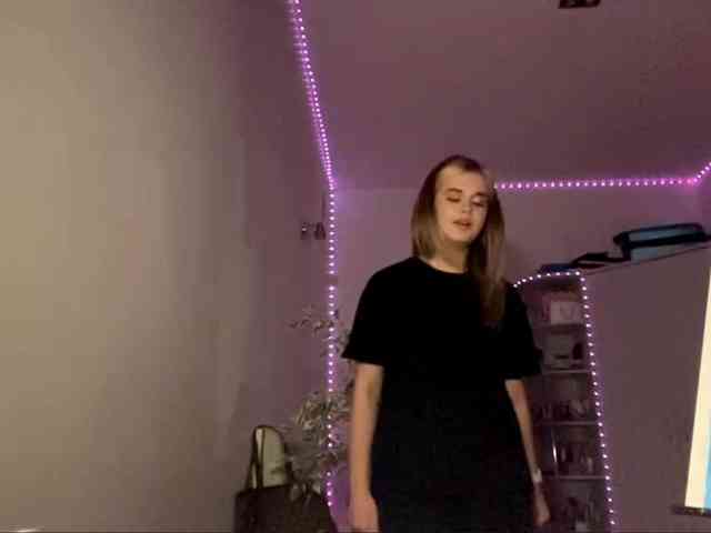 lilianfonner's live room