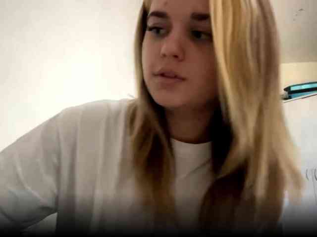LilianFonner webcam
