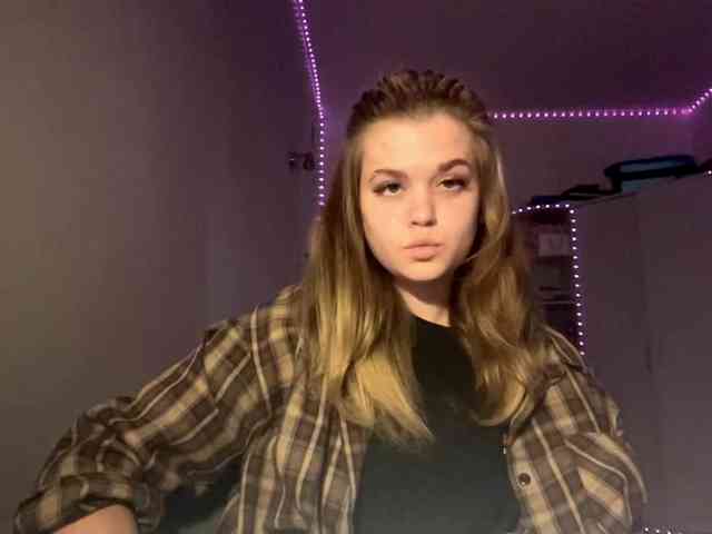 LilianFonner webcam