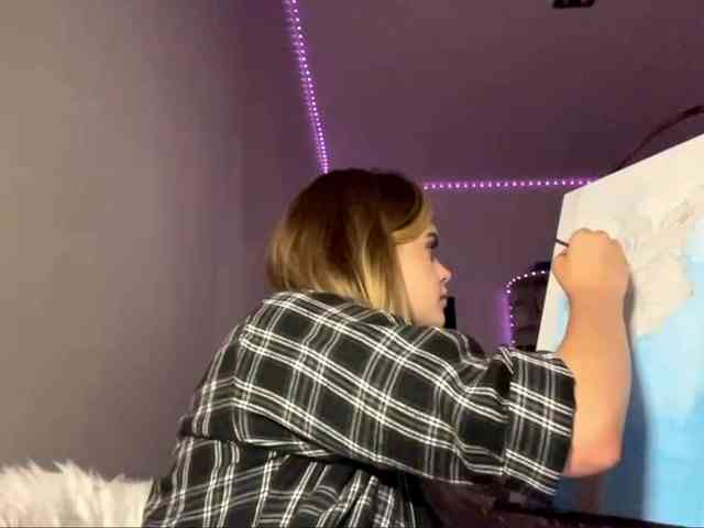 LilianFonner webcam