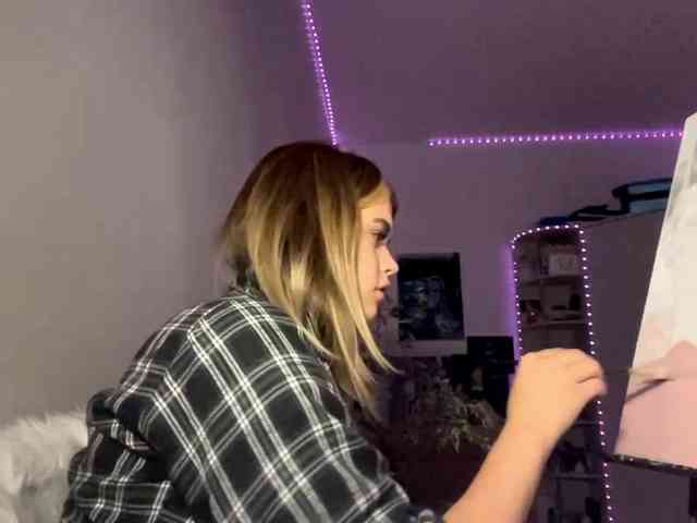 LilianFonner webcam