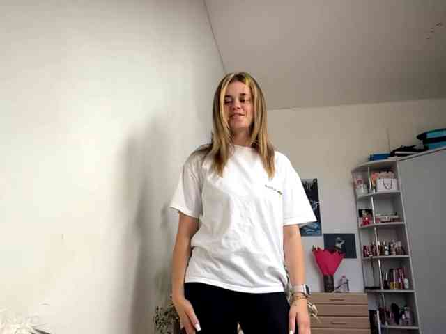LilianFonner webcam