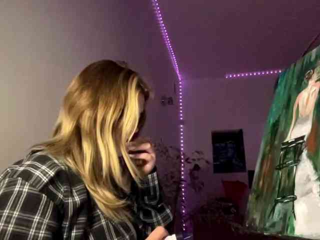 LilianFonner webcam