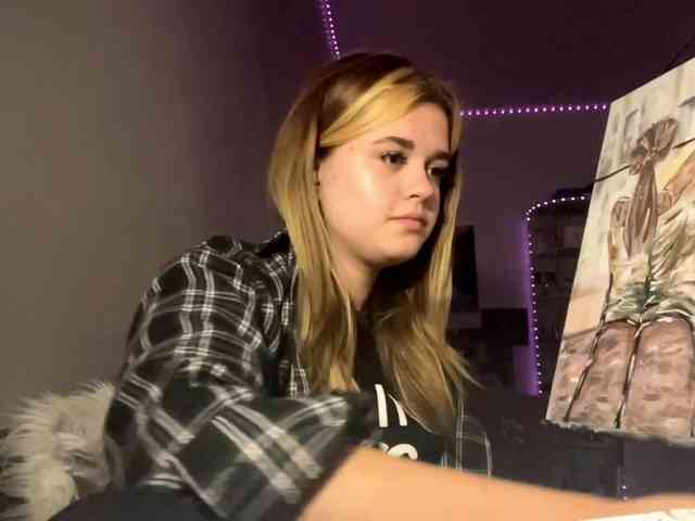 LilianFonner webcam
