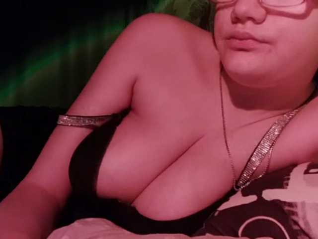 yamilashka live cam on BongaCams