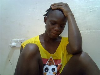 Petitegal's Live Webcam