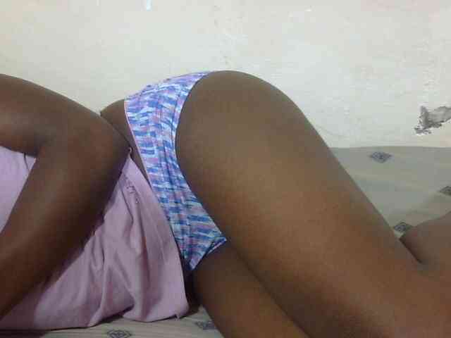 Model: Petitegal