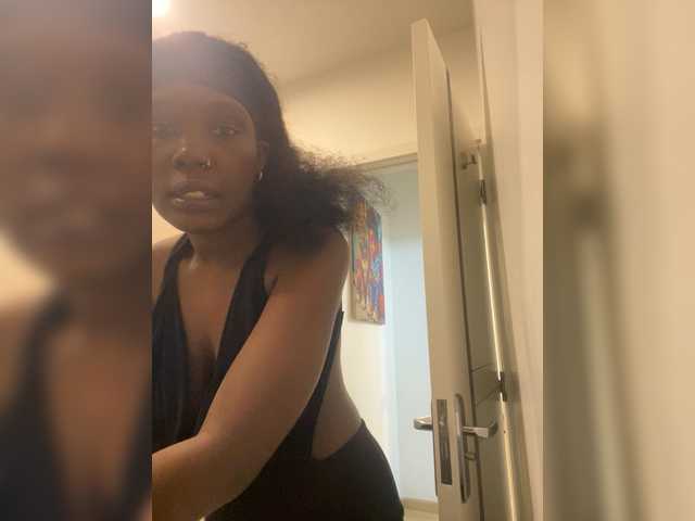 Cece3 live cam on BongaCams