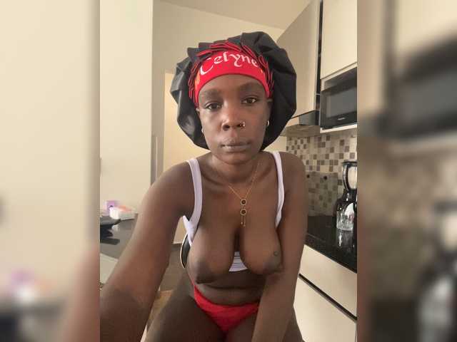 Cece3 live cam preview