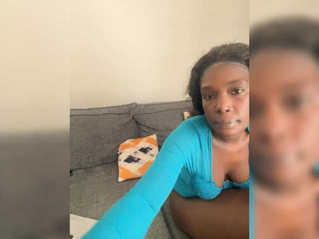 Cece3 live cam on BongaCams